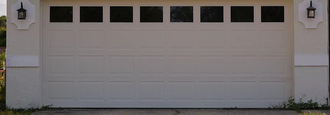 First United Universal Series Garage Doors Installers in Galesburg, Illinois