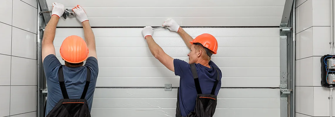 Driveway Garage Door Local Technicians in Galesburg, Illinois